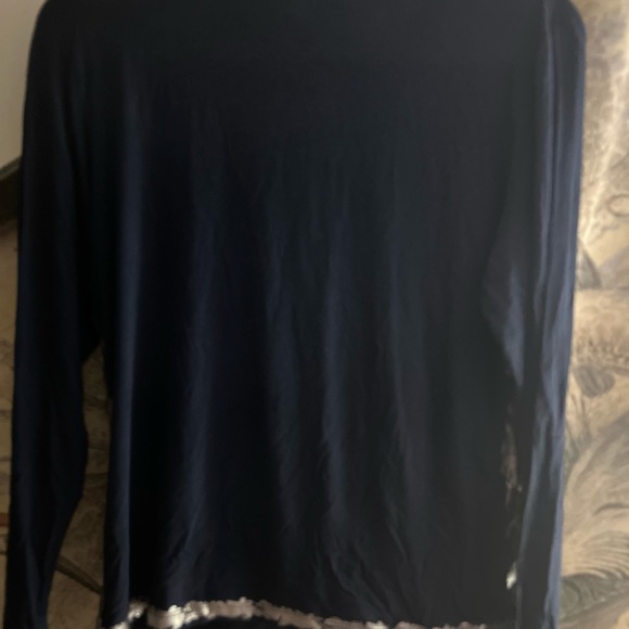 Charlie B Navy Blue Gold Accents Long Sleeve Top SZ Medium - Picture 9 of 11